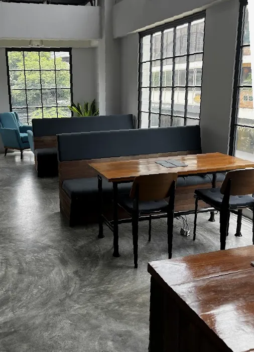 the Hive Thonglor