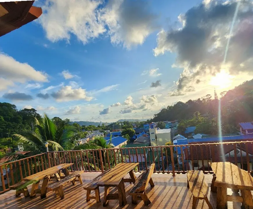 Denz - CoWorking Cafe - Patong | Kathu+ Phuket