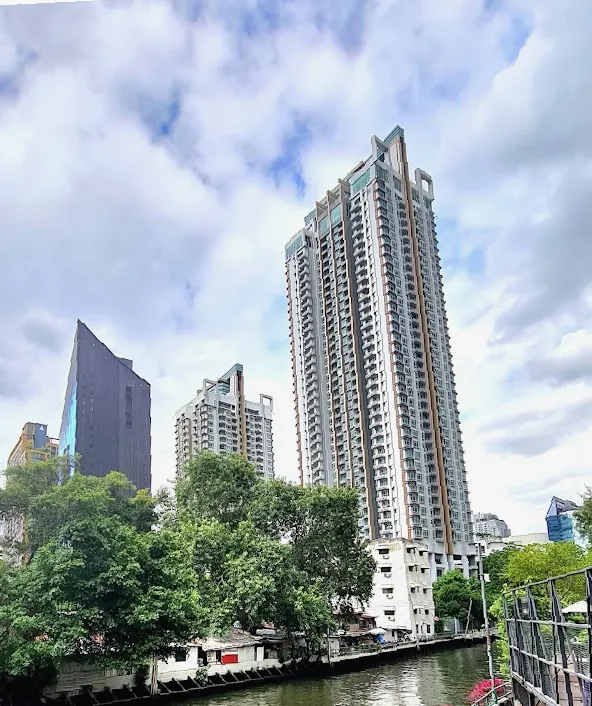 The Room Sukhumvit 21