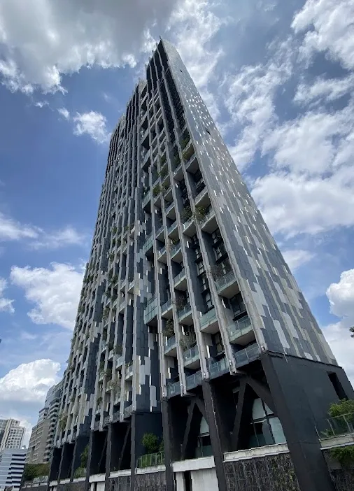 The Met Condominium