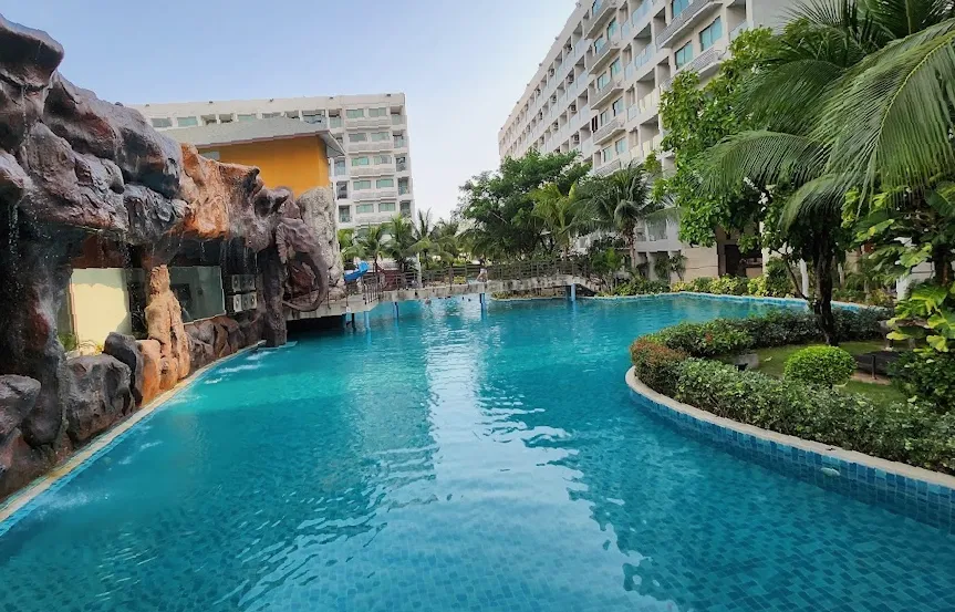 Copacabana Beach Jomtien