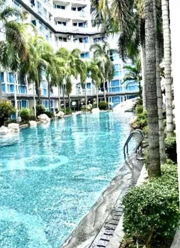 THE BASE Central Pattaya