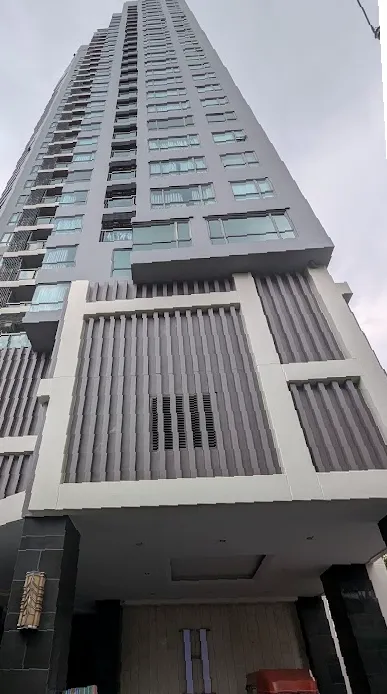 Richmond Palace Condominium
