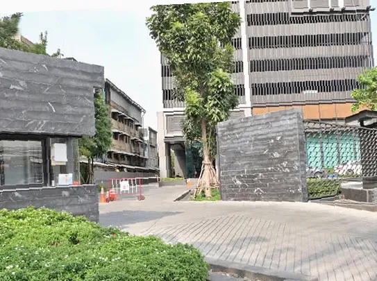 The Capital Condo Ekkamai-Thong Lo