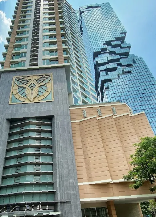 The Met Condominium