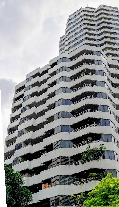 H Sukhumvit 43 Condominium
