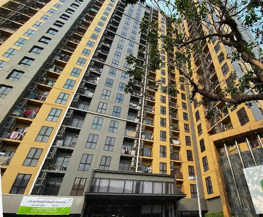 The Room Charoenkrung 30 Condominium