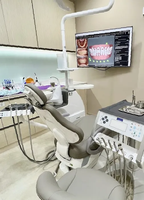 Smile Center Dental Clinic (Sukhumvit 39)