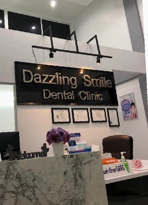 dentist : Dazzling Smile Dental Clinic