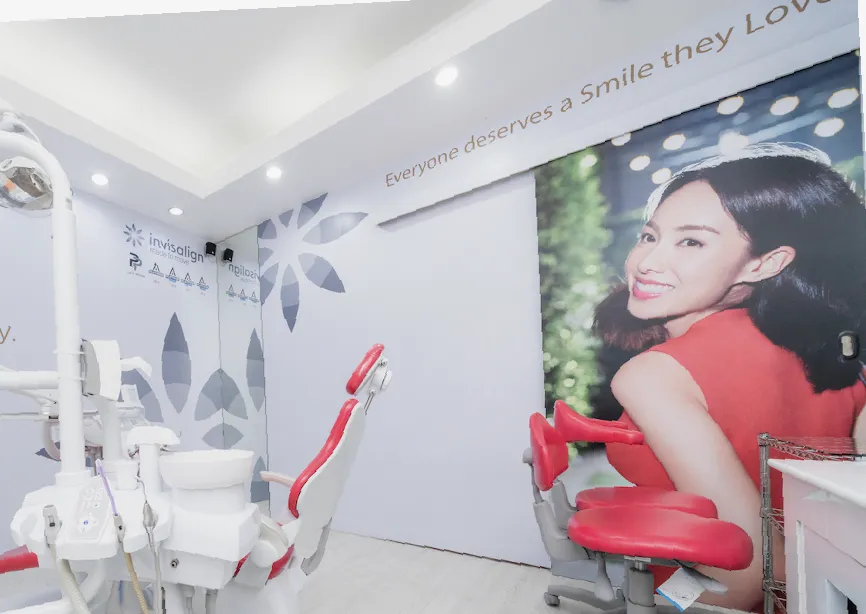 SmileBox Dental Clinic Thonglor Sukhumvit คลินิกทันตกรรมสไมล์บ็อกซ์ ทองหล่อ สุขุมวิท