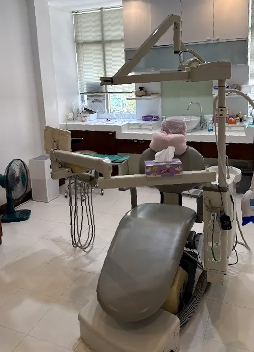 Bangkok Smile Dental Clinic Sukhumvit 21 | Asoke Branch