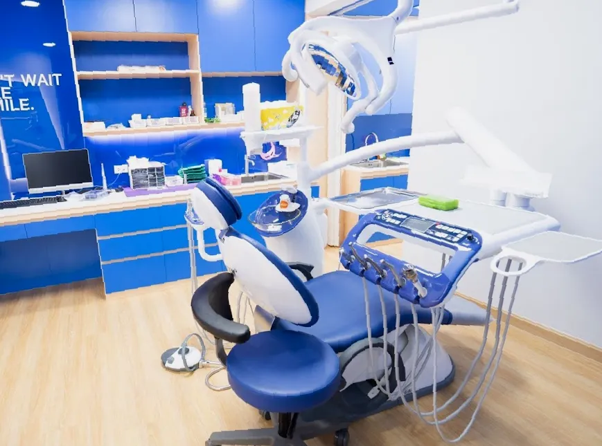 We Smile Dental Clinic BTS Wongwianyai คลินิกทันตกรรมวี สไมล์ บีทีเอสวงเวียนใหญ่