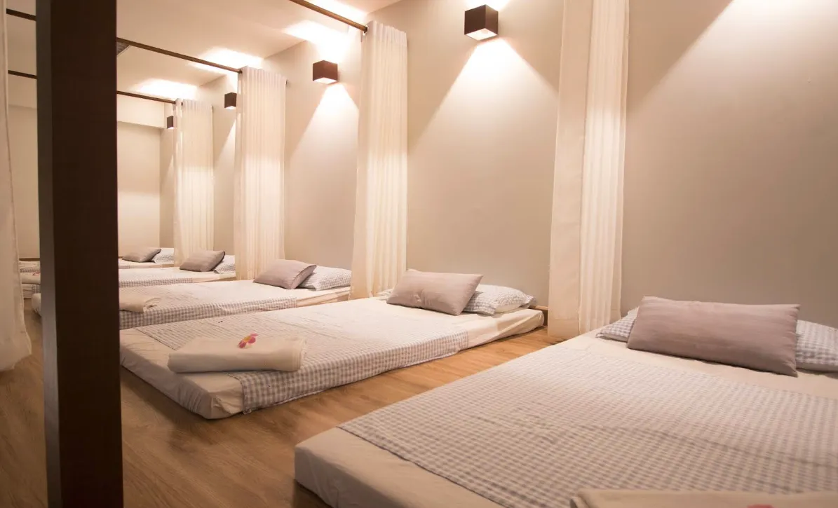foot massage central world 10 napar massage