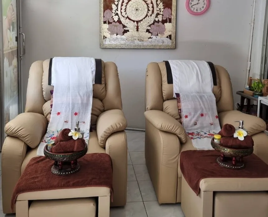 foot massage chiang mai 10 karina thai massage