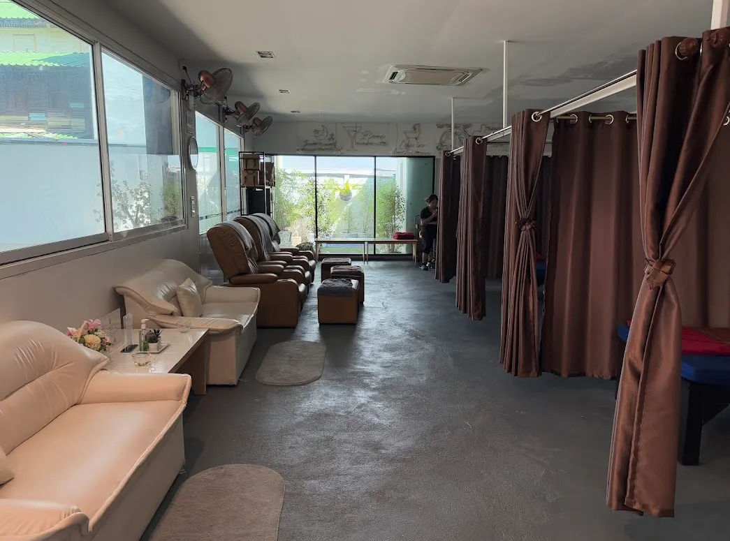 foot massage wat pho 3 erawan thai massage and head spa bangkok