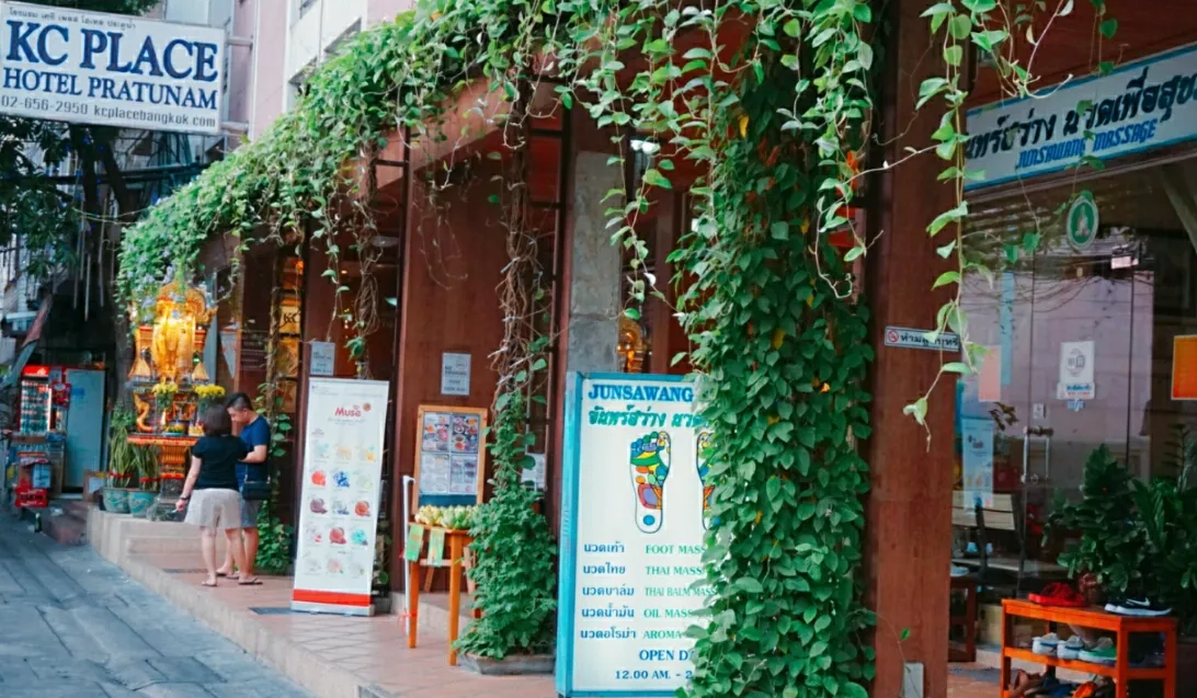 foot massage wat pho 9 junsawang massage pratunam