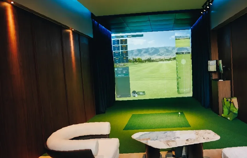 Golf Swing Bangkok (ゴルフスクール バンコク)