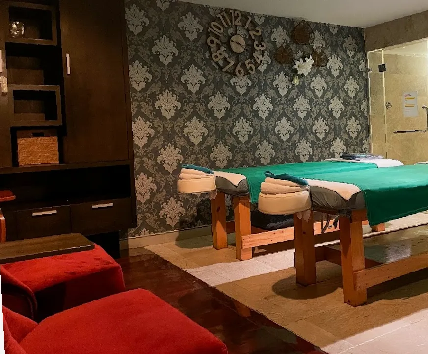 Amaranth Spa & Massage