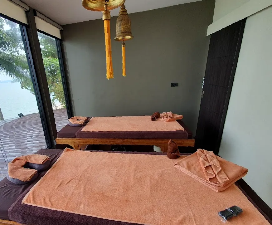 Sea-Sand Massage
