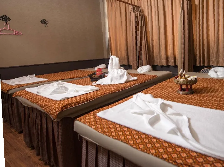 Chaysiri Massage